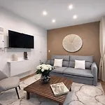 Louvre Apartment